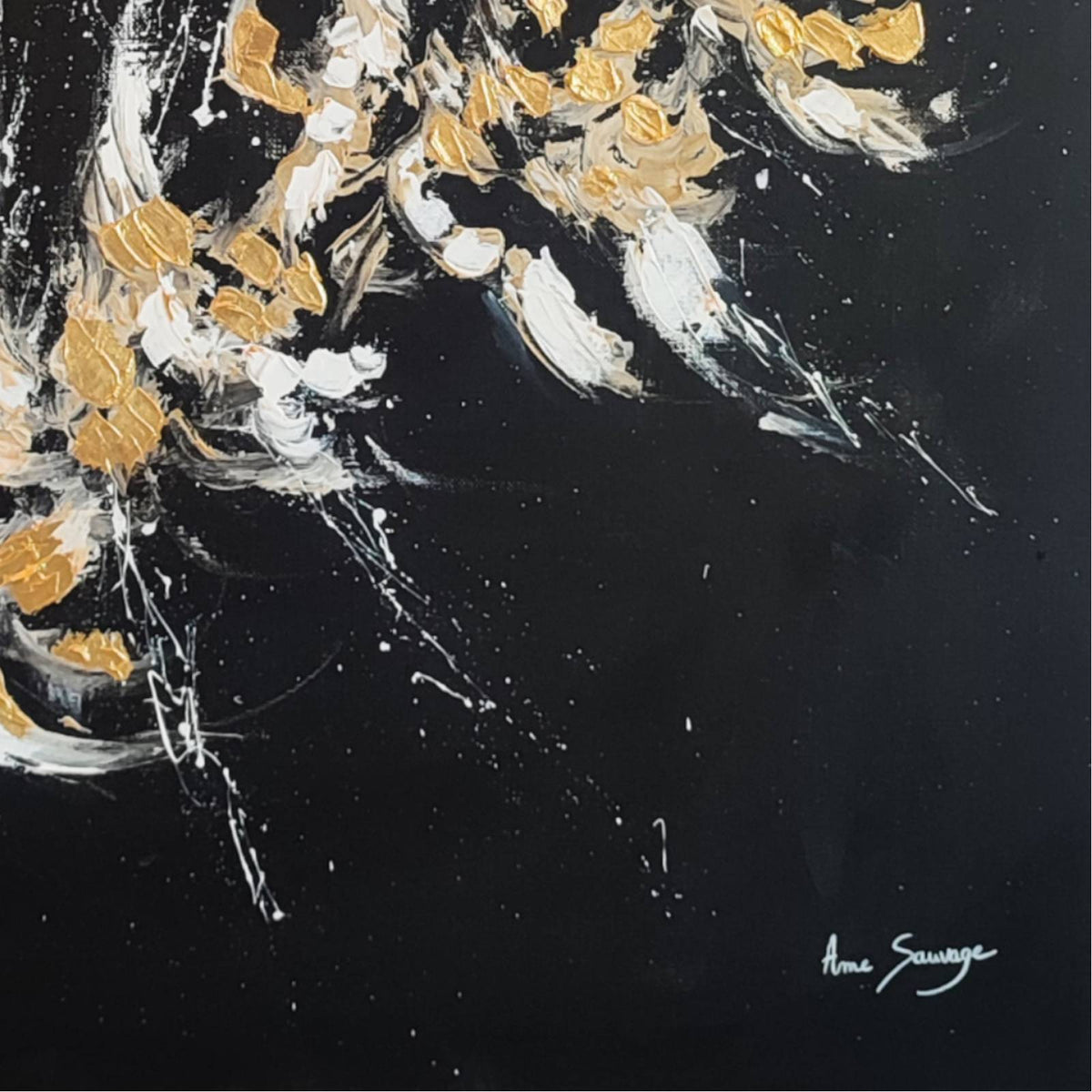 Black and white abstract artwork with 24k gold leaf | French artist Âme Sauvage 