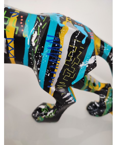 Black panther statue with colourful pop art style 